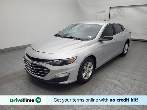 Used 2020 Chevrolet Malibu LS FWD image 1