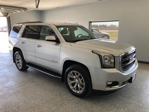 Used 2019 GMC Yukon SLT w/ Open Road Package image 4