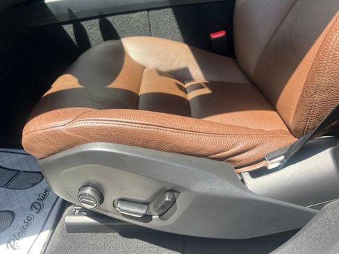 Used 2020 Volvo XC60 T5 Momentum w/ Protection Package Premier AWD/4WD image 22