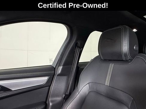 Certified 2023 Jaguar F-PACE R-Dynamic S image 19