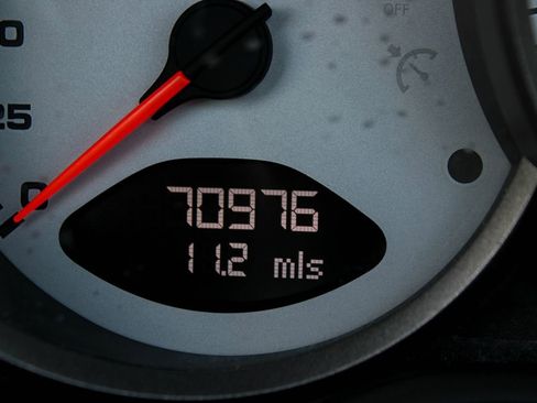 Used 2011 Porsche 911 Carrera 4S image 28