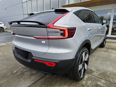 Certified 2023 Volvo C40 P8 Recharge Ultimate w/ Protection Package Premier image 5