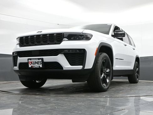 New 2026 Jeep Grand Cherokee L Limited AWD/4WD image 44