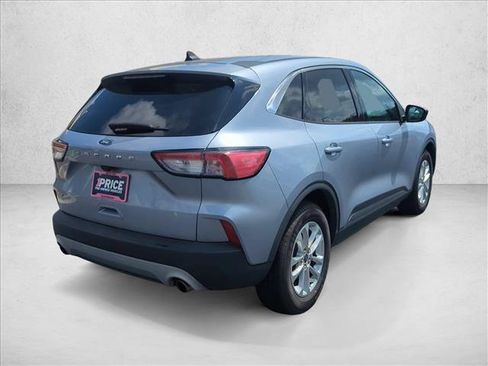 Used 2022 Ford Escape SE FWD image 5