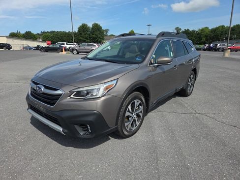 Used 2021 Subaru Outback Limited AWD/4WD image 1