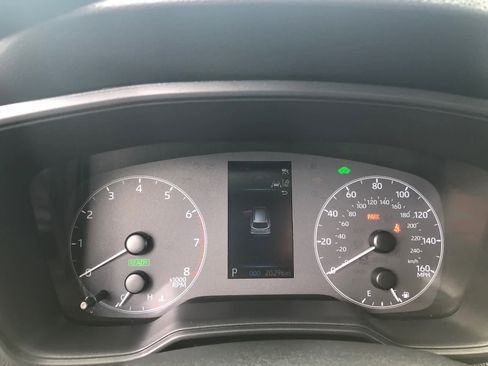 Used 2024 Toyota Corolla Cross S image 11