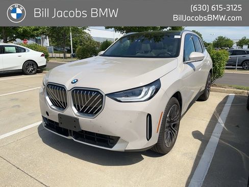 Certified 2025 BMW X3 xDrive30i w/ Convenience Package AWD/4WD image 1