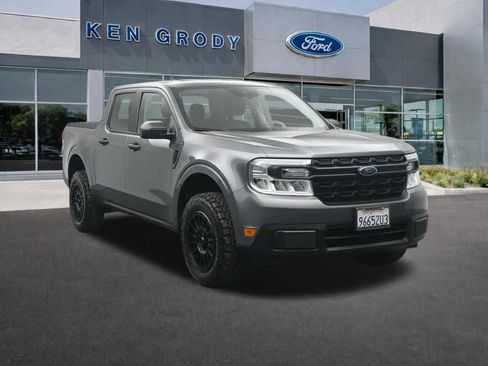 Used 2023 Ford Maverick XL image 1