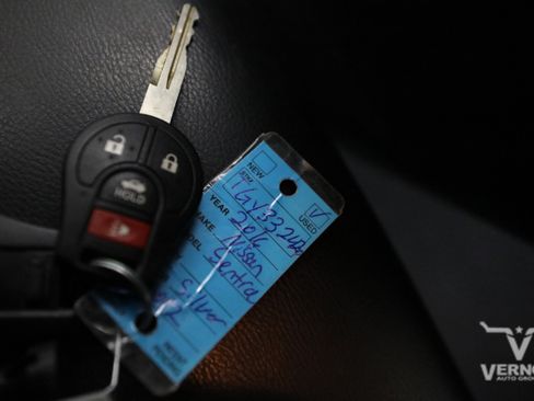 Used 2016 Nissan Sentra S image 28