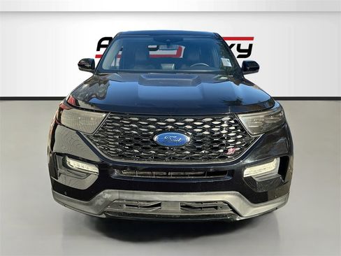 Used 2022 Ford Explorer ST w/ Equipment Group 401A image 2