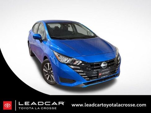 Used 2024 Nissan Versa SV w/ Trunk Package FWD image 1