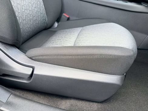 New 2026 Nissan Sentra SV w/ SV Convenience Package FWD image 9