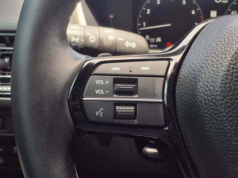 Certified 2024 Honda Civic Sport Touring image 17