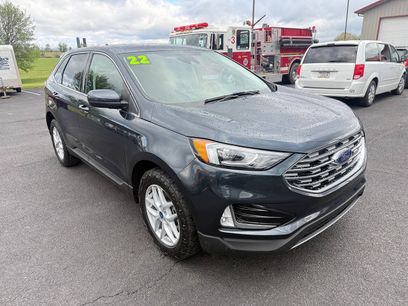 Used 2022 Ford Edge SEL w/ Convenience Package