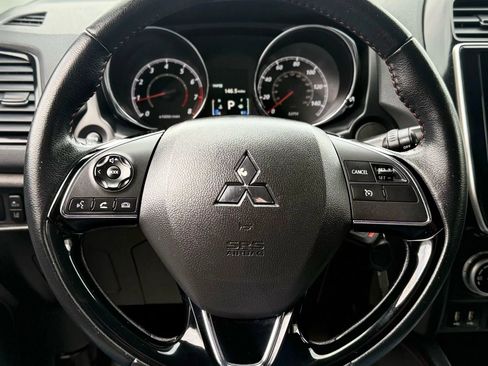 Used 2021 Mitsubishi Outlander Sport ES image 12