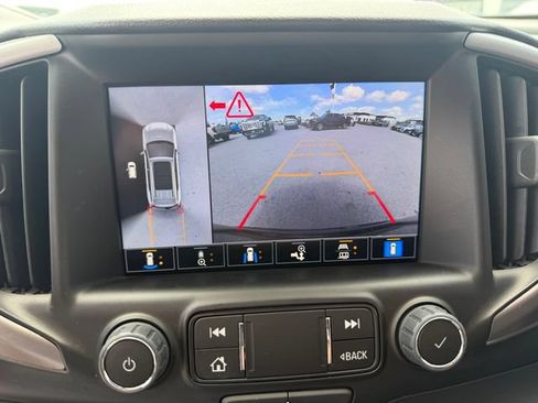 Used 2024 GMC Terrain AT4 w/ Infotainment Package II AWD/4WD image 12