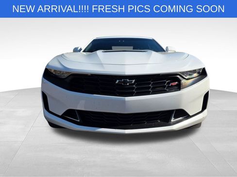 Used 2021 Chevrolet Camaro LT w/ RS Package image 7
