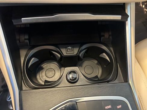 Used 2021 BMW 330e w/ Convenience Package image 31