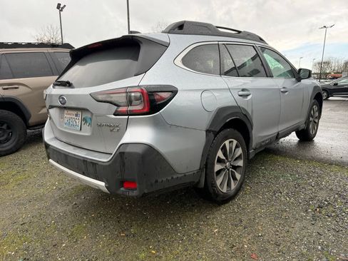 Certified 2023 Subaru Outback Limited XT image 3