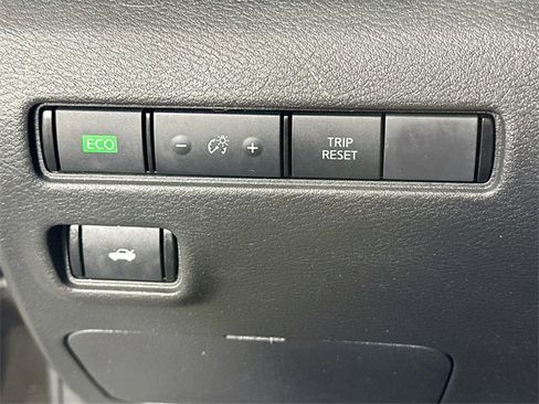 Used 2023 Nissan Sentra SV image 21