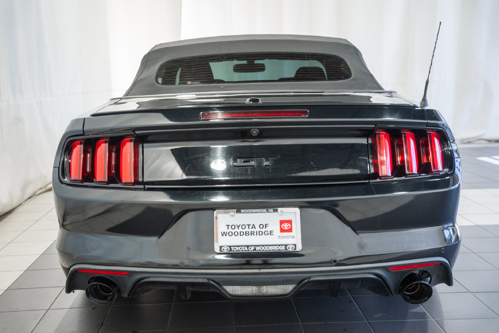 Used 2017 Ford Mustang GT Premium w/ Equipment Group 401A RWD image 9