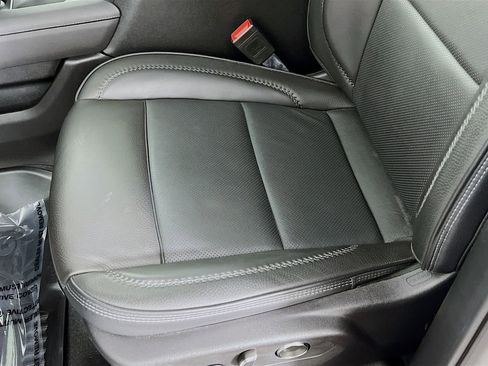 Used 2025 GMC Sierra 1500 Denali w/ Denali Reserve Package image 19