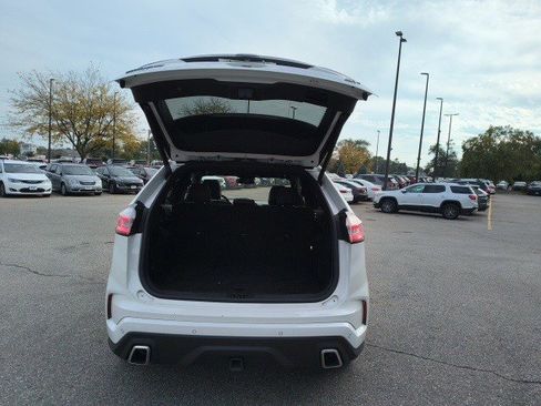 Used 2020 Ford Edge ST w/ Equipment Group 401A image 15