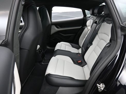 New 2026 Porsche Taycan Turbo image 26