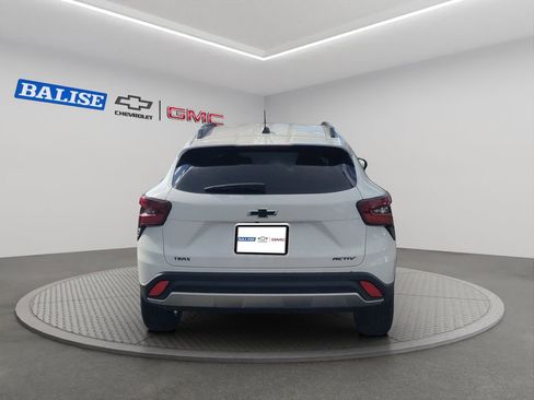 New 2025 Chevrolet Trax LT w/ Driver Confidence Package image 6