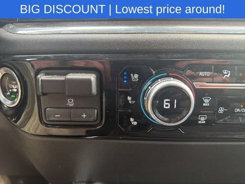 Used 2024 GMC Sierra 3500 SLT w/ SLT Convenience Package AWD/4WD image 38