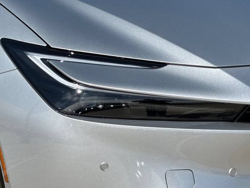 New 2027 Toyota Prius Plug-In Hybrid FWD image 30