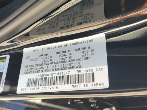 New 2026 MAZDA MAZDA3 Hatchback w/Premium Plus Pkg image 20