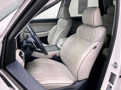 Used 2022 Hyundai Palisade Calligraphy image 16