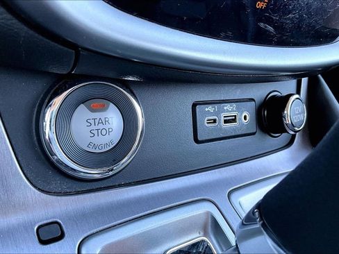 Used 2024 Nissan Murano SV w/ SV Midnight Edition Package image 31