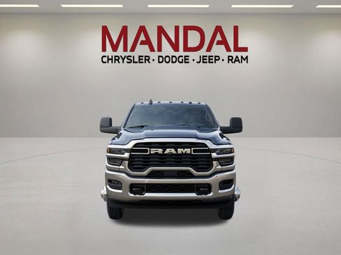 New 2026 RAM 3500 Tradesman AWD/4WD image 6