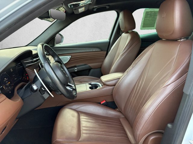 Used 2023 Maserati Grecale GT AWD/4WD image 16