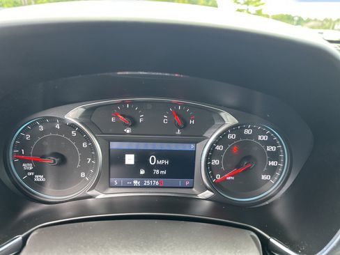Certified 2024 Chevrolet Equinox Premier AWD/4WD image 12