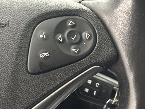 Used 2016 Chevrolet Impala LT w/ Convenience Package image 16