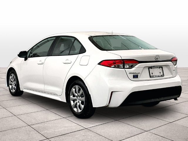 Used 2025 Toyota Corolla LE FWD image 10