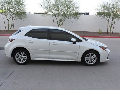 Used 2021 Toyota Corolla SE FWD image 4