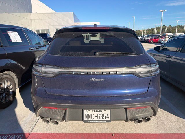 Used 2025 Porsche Macan AWD/4WD image 7