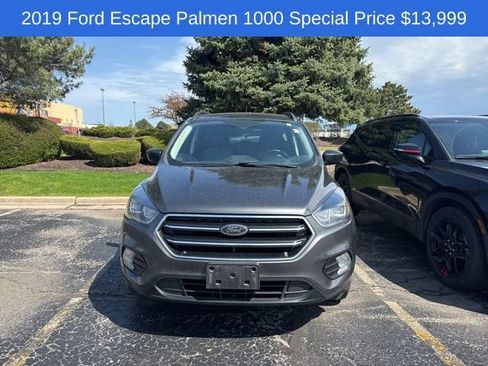 Used 2019 Ford Escape SE image 3