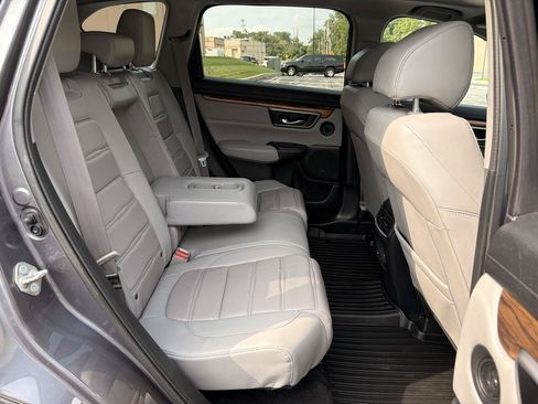 Used 2018 Honda CR-V Touring image 28
