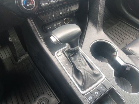 Used 2019 Kia Sportage EX w/ EX Premium Package image 24