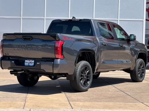 New 2026 Toyota Tundra Platinum AWD/4WD image 4