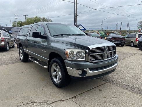 Used 2008 Dodge Ram 1500 Truck SLT w/ Trailer Tow Group AWD/4WD image 4