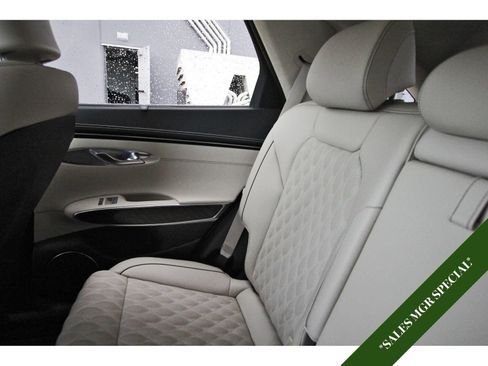 Used 2025 Genesis GV70 3.5T Sport w/ Sport Prestige Package AWD/4WD image 13