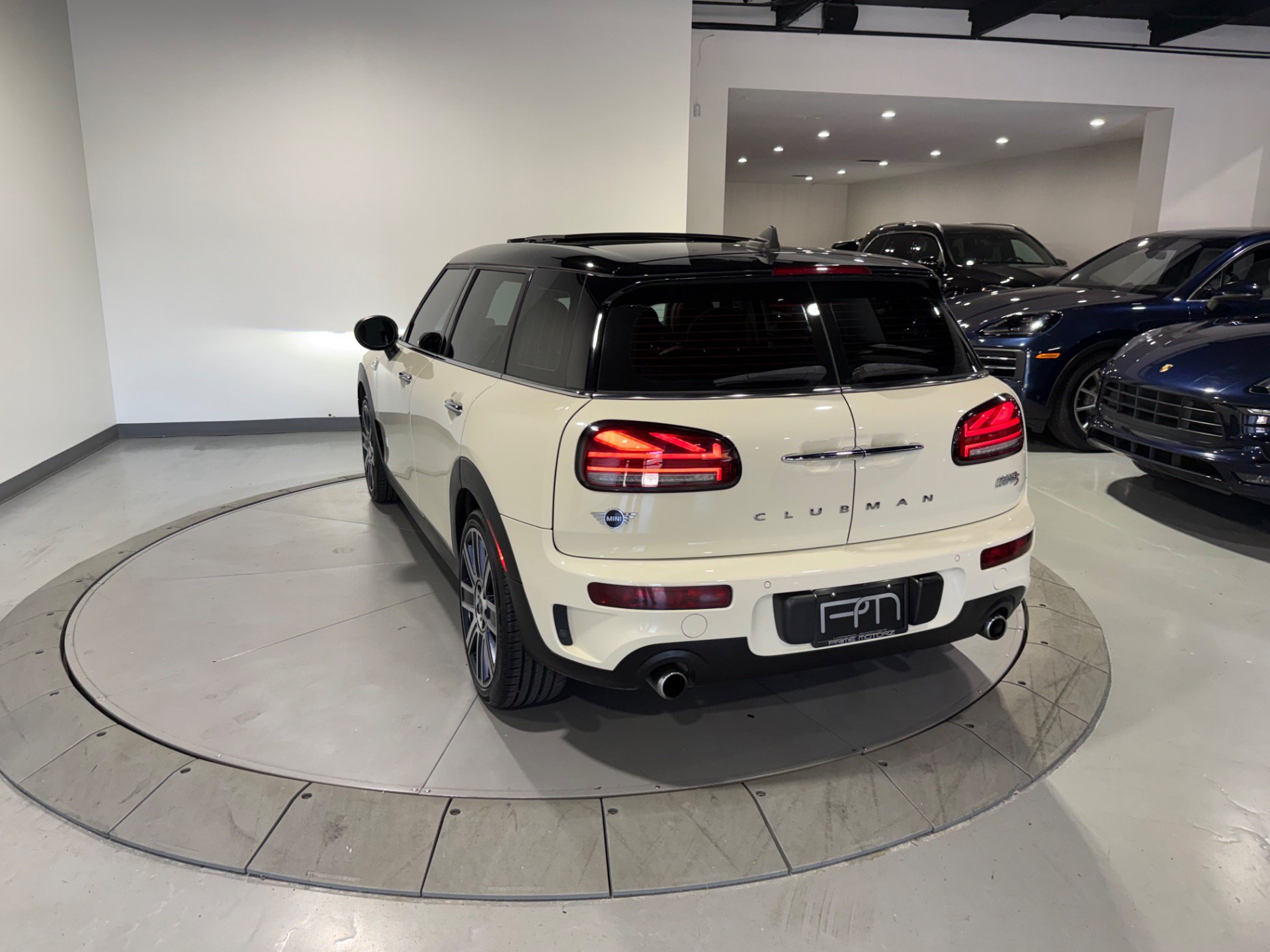 Used 2020 MINI Cooper Clubman S AWD/4WD image 13