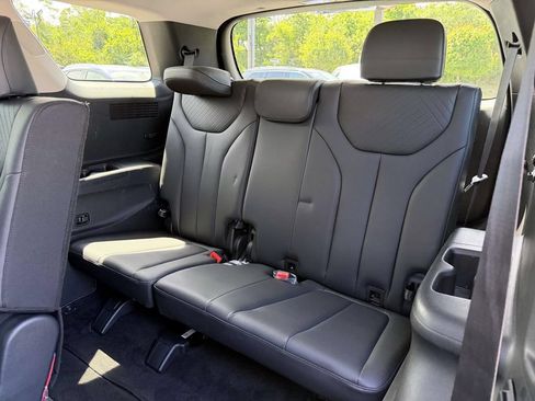 Used 2024 Hyundai Palisade SEL AWD/4WD image 23
