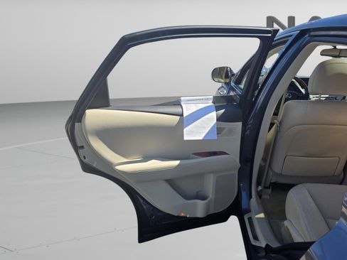 Used 2012 Lexus RX 450h FWD w/ Premium Pkg image 26